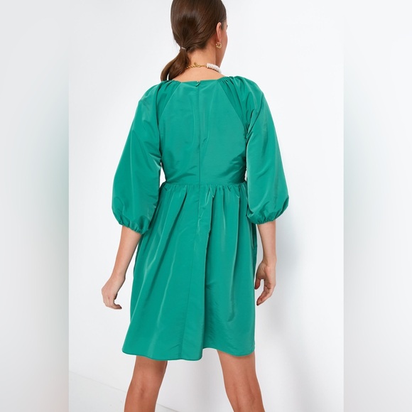 Hyacinth House Emerald Green Tuckernuck XS Ruched V-Neck Genevieve Mini Dress - Picture 3 of 11